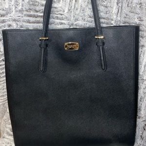 Michael Kors tote